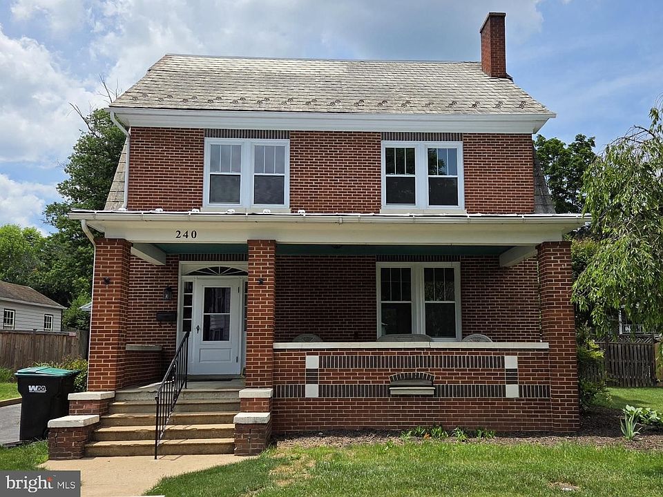 1st image of 240 S Holliday St