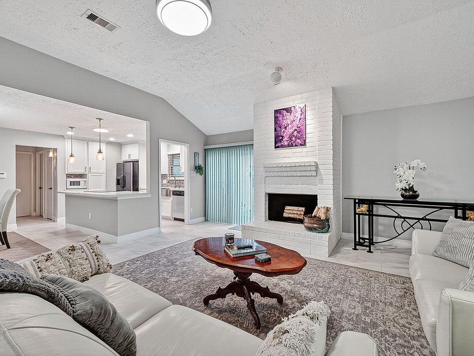 1st image of 8327 Spring Wind Dr