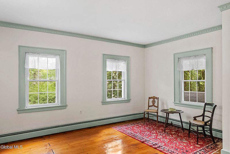 5th image of 65 Craver Road