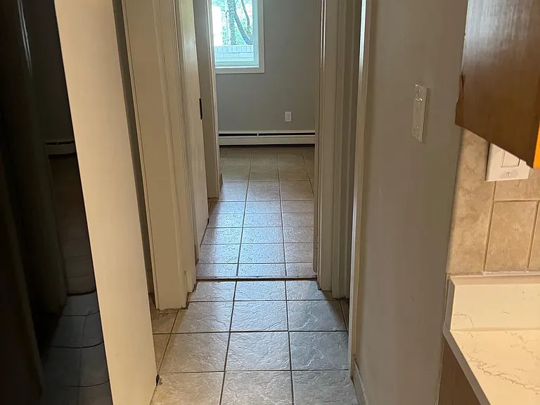 4253 Brooks St NE #B — Photo 10