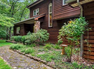 910 Celtic Woods Ln, High Ridge, MO 63049