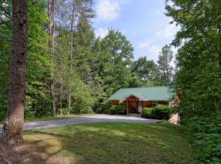 3295 Rubye Rd, Sevierville, TN 37876