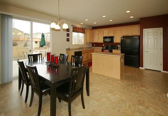 Kitchen and Eating Space