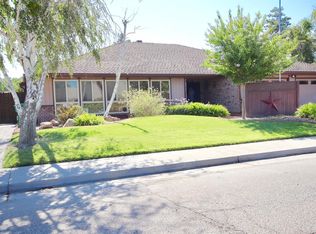 2075 Landucci Dr, Firebaugh, CA 93622