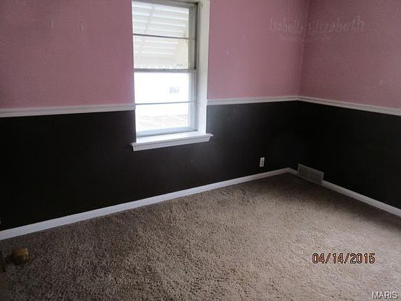 3rd image of 822 Cumberland Dr