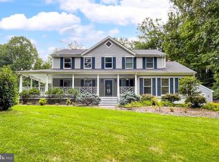 12139 Wolf Valley Dr, Clifton, VA 20124