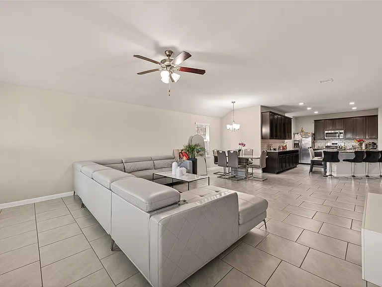 18306 Pelham Hollow Trl — Photo 11