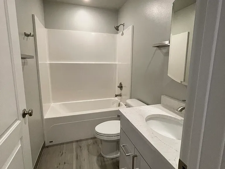 6150 W Karen St #2-4 — Photo 44