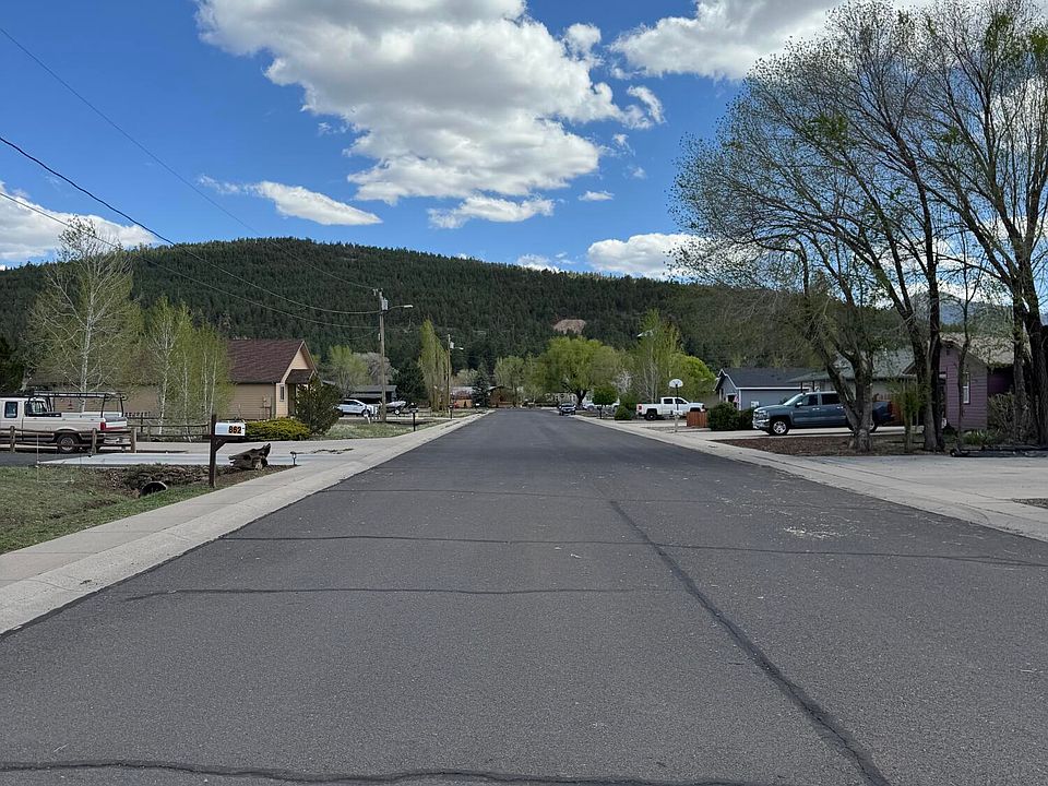 2nd image of 882 Wells Fargo Dr