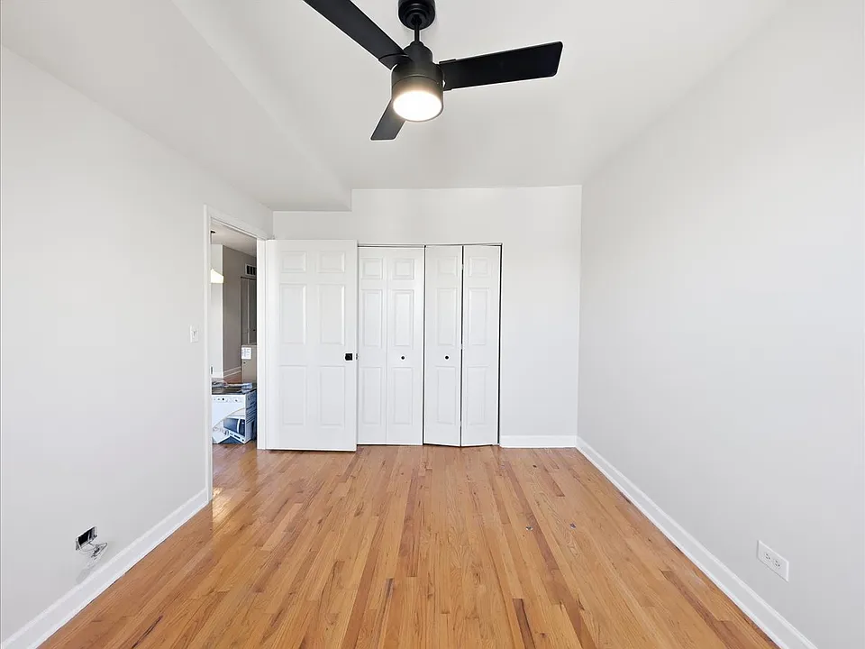 1538 N Milwaukee Ave #4
