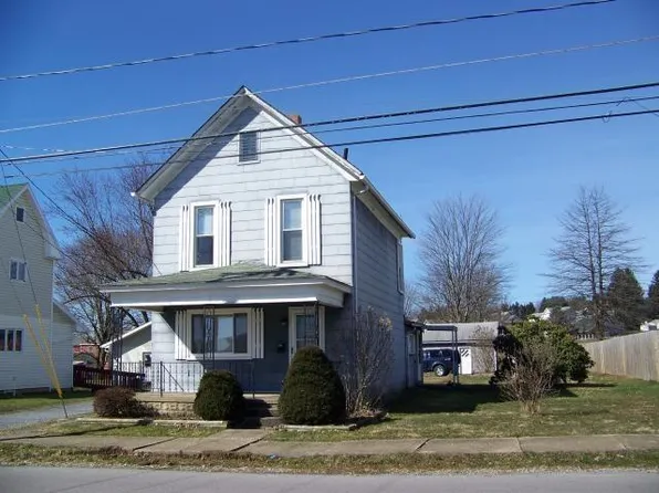 211 Center St, Punxsutawney, PA 15767