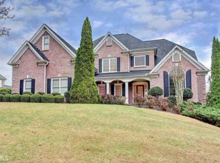6925 Blackthorn Ln, Suwanee, GA 30024