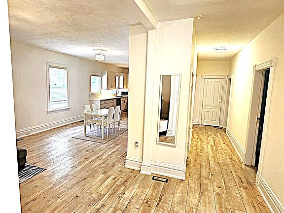 2nd image of 184 Prospect St