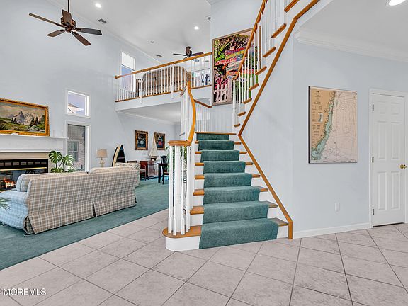 4th image of 716 Fairview Lane