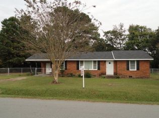 178 E Pine Forest Rd, Mount Olive, NC 28365