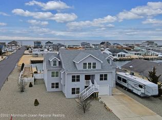 1 Cutlass Way, Waretown, NJ 08758