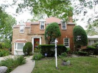 8307 Kilbourn Ave, Skokie, IL