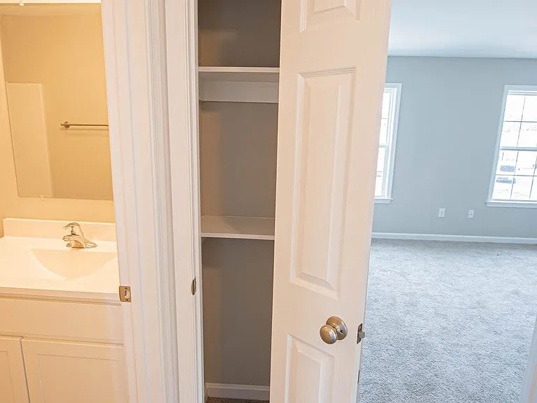 241 Morgans Ct — Photo 56