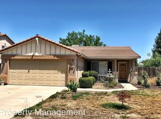 4018 W Elowin Ct, Visalia, CA 93291