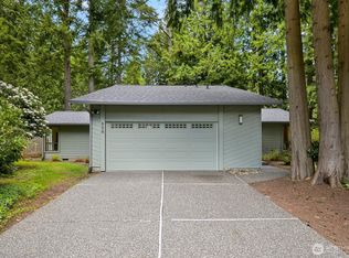 858 Timberlake Way, Bellingham, WA 98229