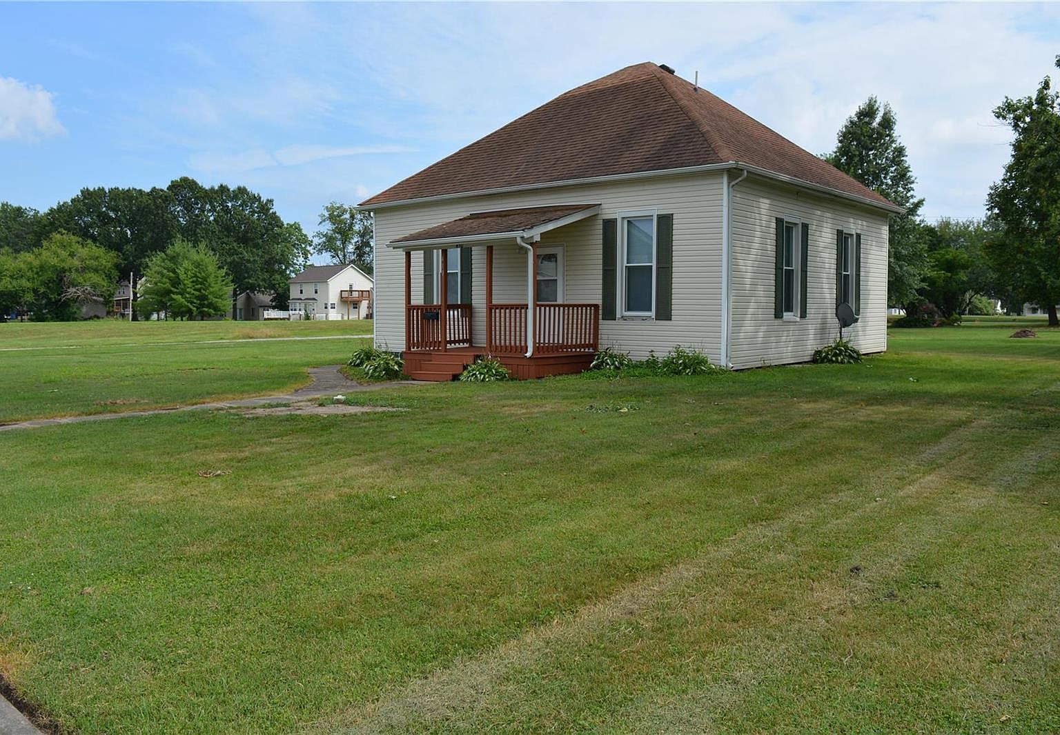 410 E 2nd South St, Mount Olive, IL 62069 Zillow