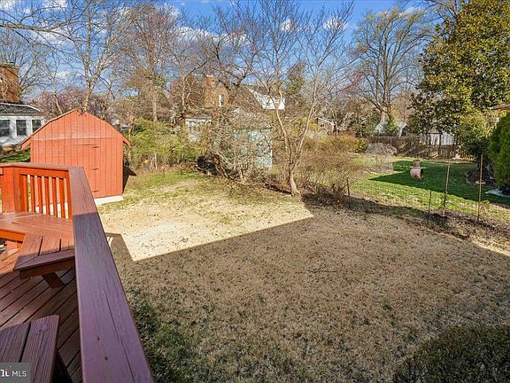 5th image of 10006 Portland Pl