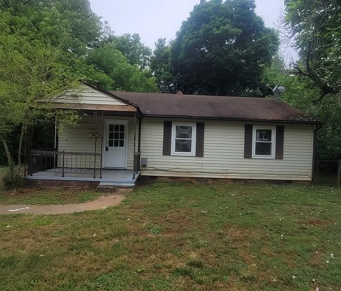 3622 Cornell Blvd — Photo 1