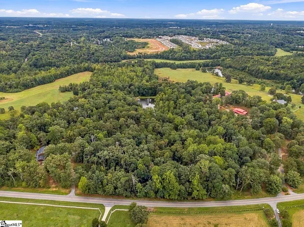 Lenhardt Rd, Easley, SC 29640