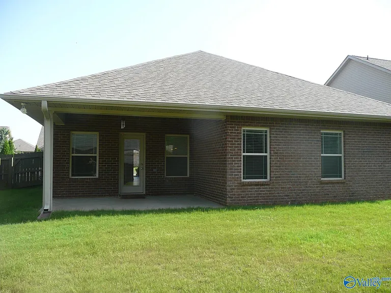 267 New Bristol Ln — Photo 12