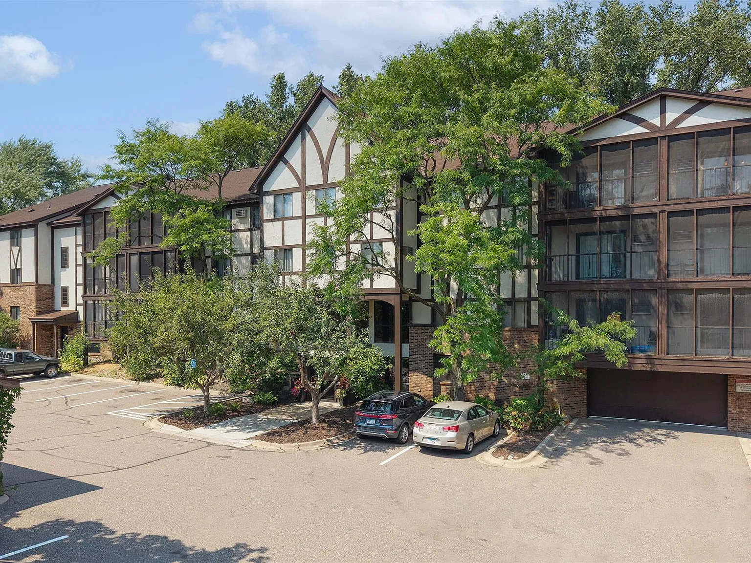 Valley Creek West — Photo 1