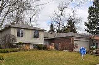 1st image of 34702 Lyndon St