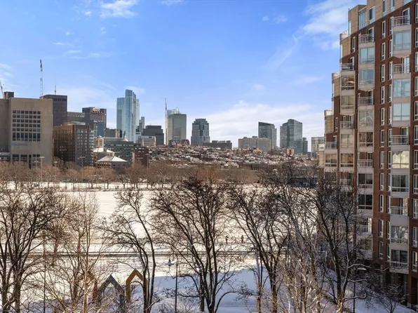 10 Rogers St APT 604, Cambridge, MA 02142