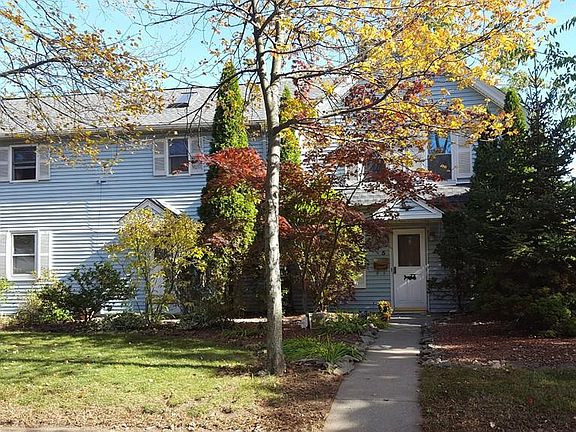 5th image of 5 Pinelawn Rd