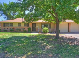 413 Glenwood Ter, Hurst, TX 76053