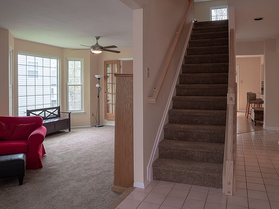 4th image of 2327 Chapel Hill Blvd
