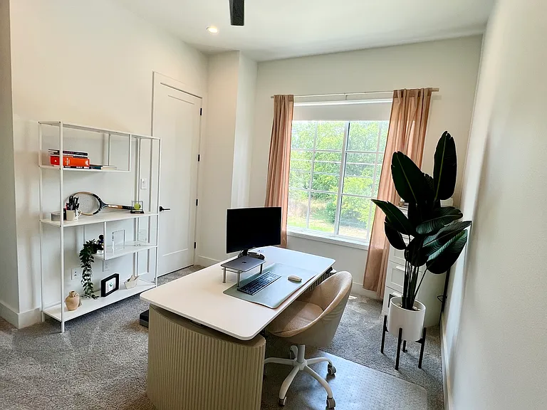 2407 Crossman Ave — Photo 18