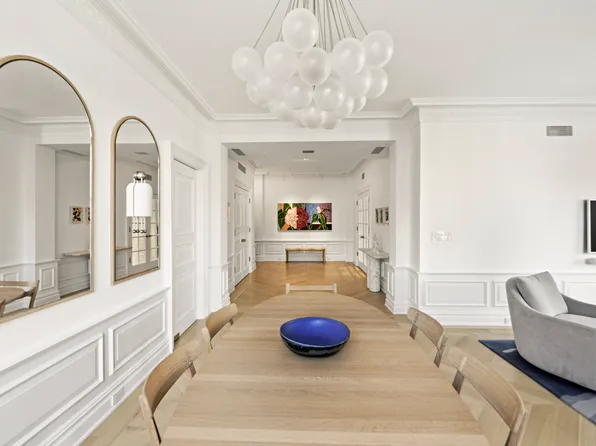 225 West 86th Street image 3 of 22