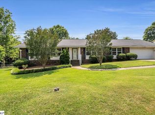 104 Wellington Dr, Mauldin, SC 29662