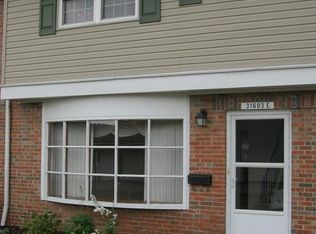 31603 Marginal Rd, Willowick, OH 44095