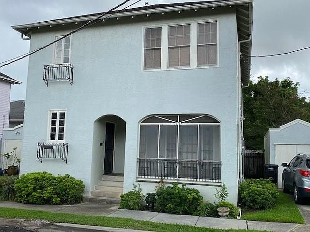 1st image of 3725 Cadiz St