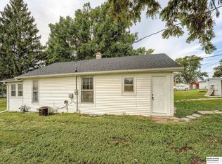 4104 Y St, Omaha, NE 68107