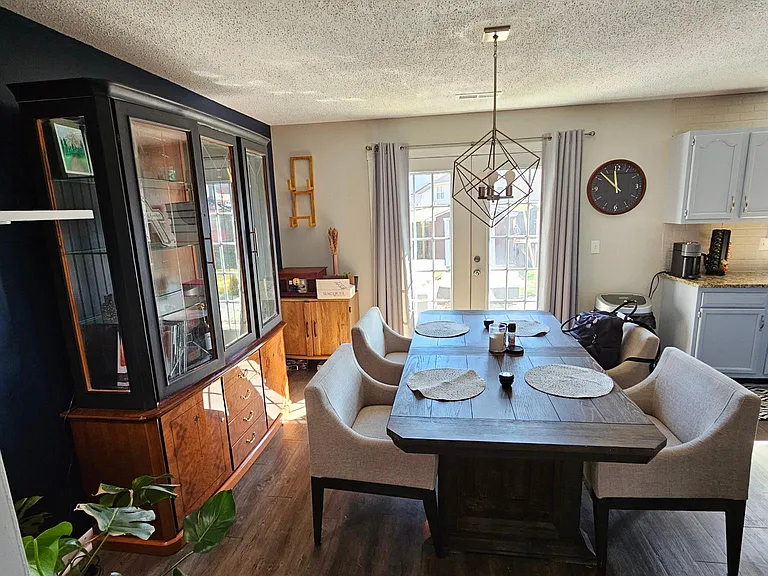 4 Weddington Ct — Photo 3
