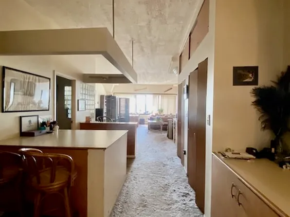 10 Bay Street Landing image 4 of 17