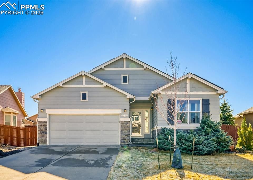 1st image of 10367 Mount Evans Dr
