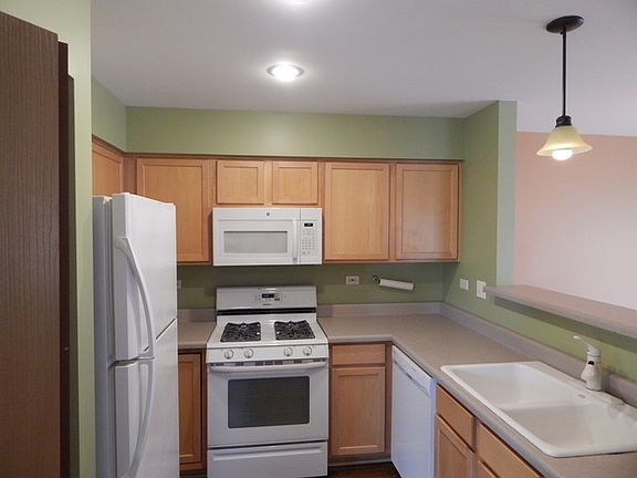 3rd image of 4603 Courtney Dr