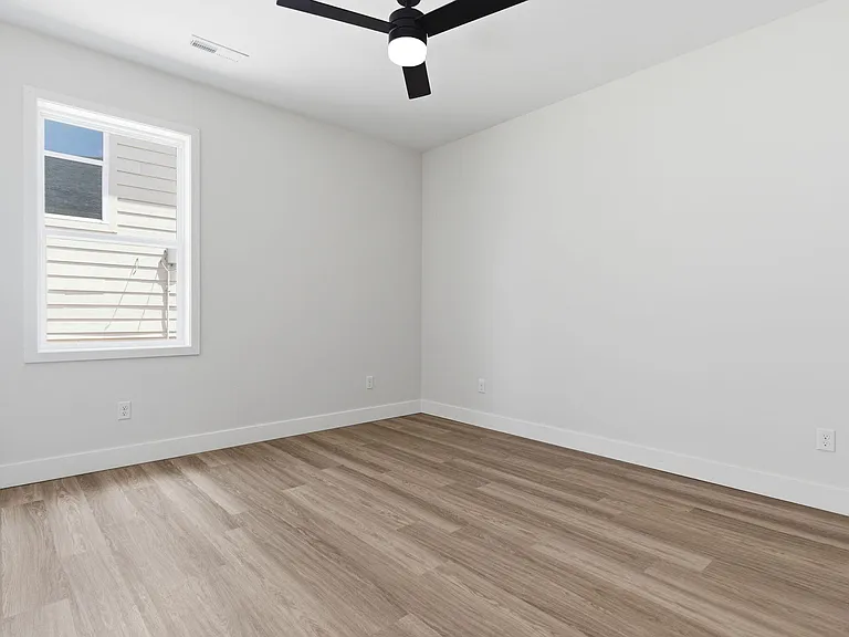 2331 E Olde Ivy St — Photo 24