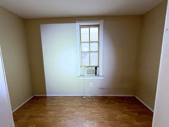 5th image of 2720 S Saint Louis Ave