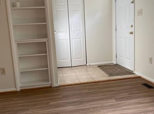 2031 Gallows Rd, Vienna, VA 22182