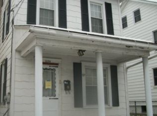 1124 W Montgomery St, Coal Township, PA