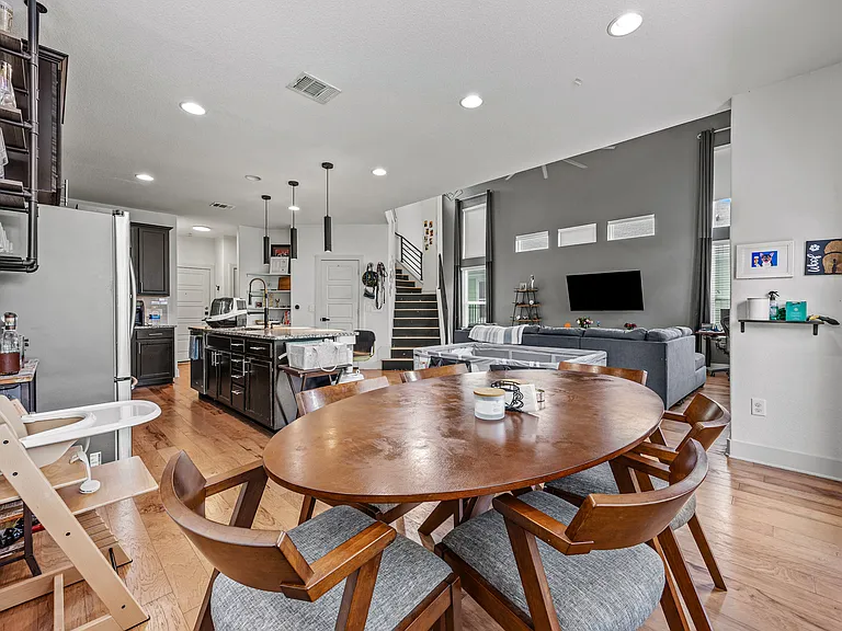 1408 Homespun Rd — Photo 16